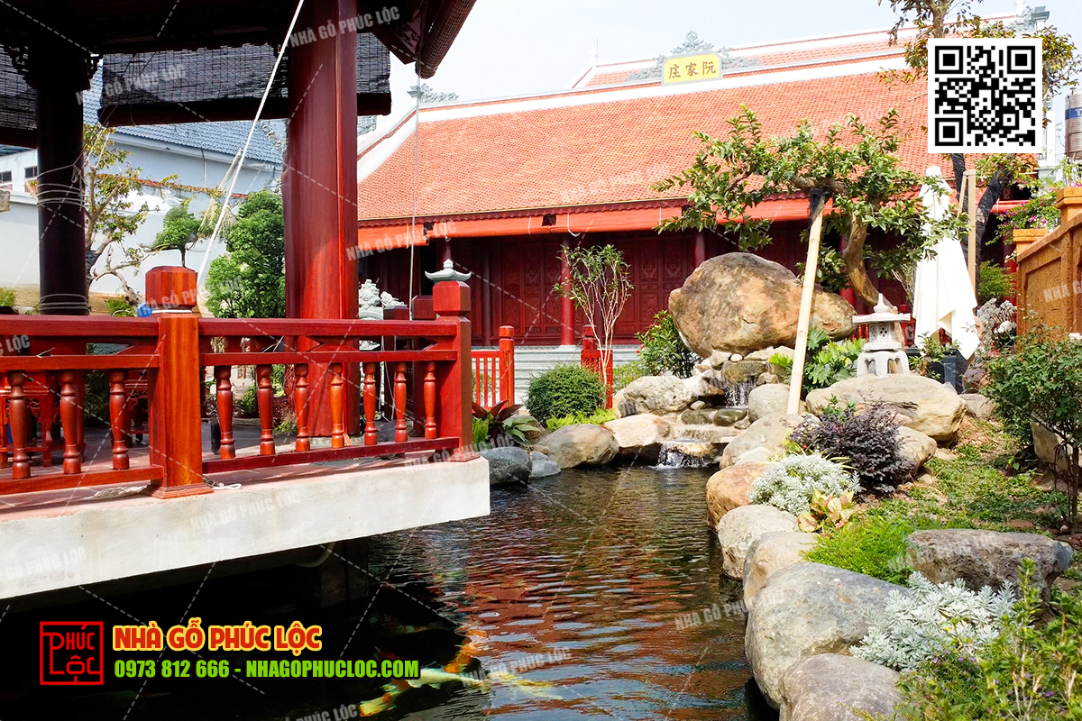 Sân vườn nhà gỗ mang tới không gian sống trong lành